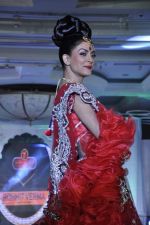 Sushmita Sen at Grand fashion Extravaganza Show Ignite in J W Marriott, Mumbai on 8th Nov 2012,1 (263).JPG